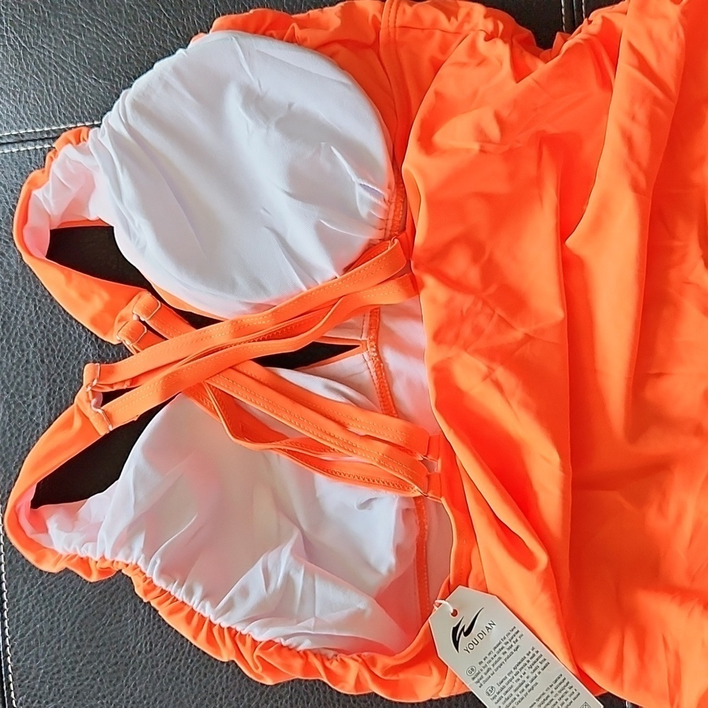 YOU DI AN one-piece swimsuit (new with tags) - Picture 4 of 10